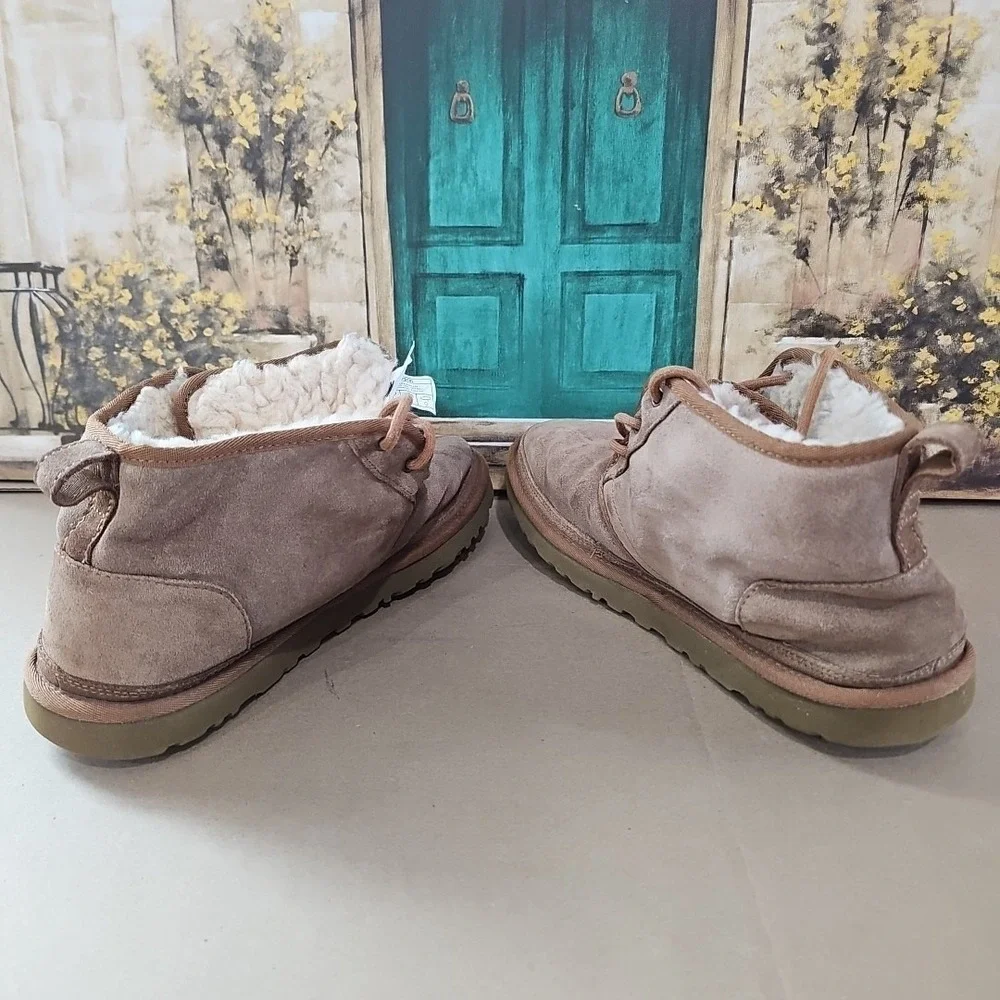 UGG NEUMEL 3236 Men's Boot Size 11-‎ Brown/Chestnut